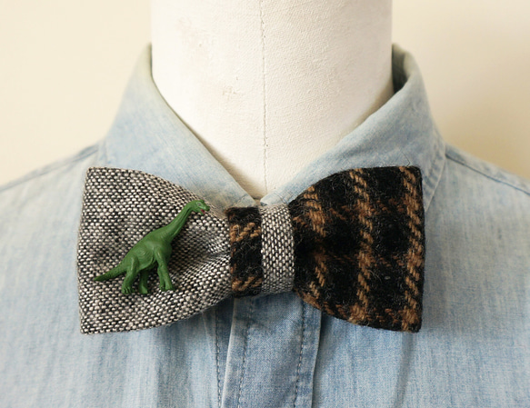 ブラキオサウルスのチョウネクタイ・Brachiosaurus-BOWTIE(tweed/check) 2枚目の画像