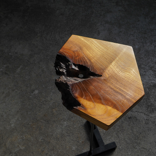 小さなソファーサイドコーヒーテーブル 桑① サイドテーブル 徳田  