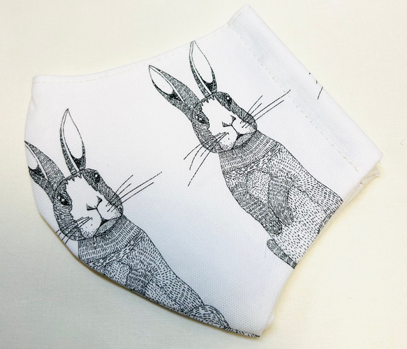 立体マスク，カバー　海外輸入生地　セレクション　rabbit's 3枚のみ 3枚目の画像
