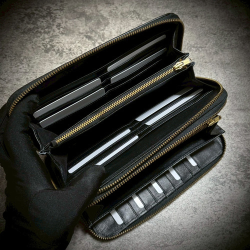 圧倒的な収納力 スティングレイ ダブルファスナー 長財布 ガルーシャ