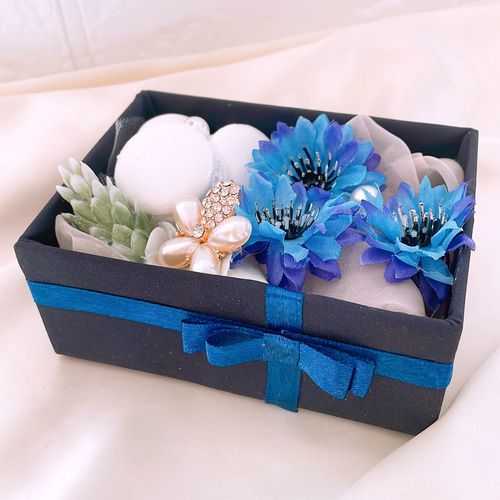 フェイクスイーツ 【青いリボンのマカロンセット】 可愛いマカロン（フェイクスイーツ）ボックス、ブルーのインテリア