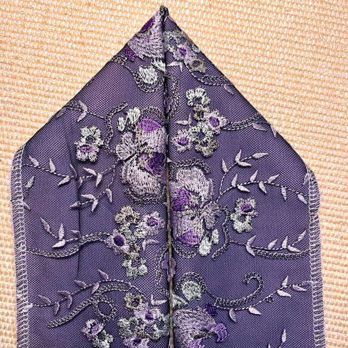 洗える刺繍半衿 滅紫色の華やぎ 和装小物（帯・半襟） 半衿ショップ