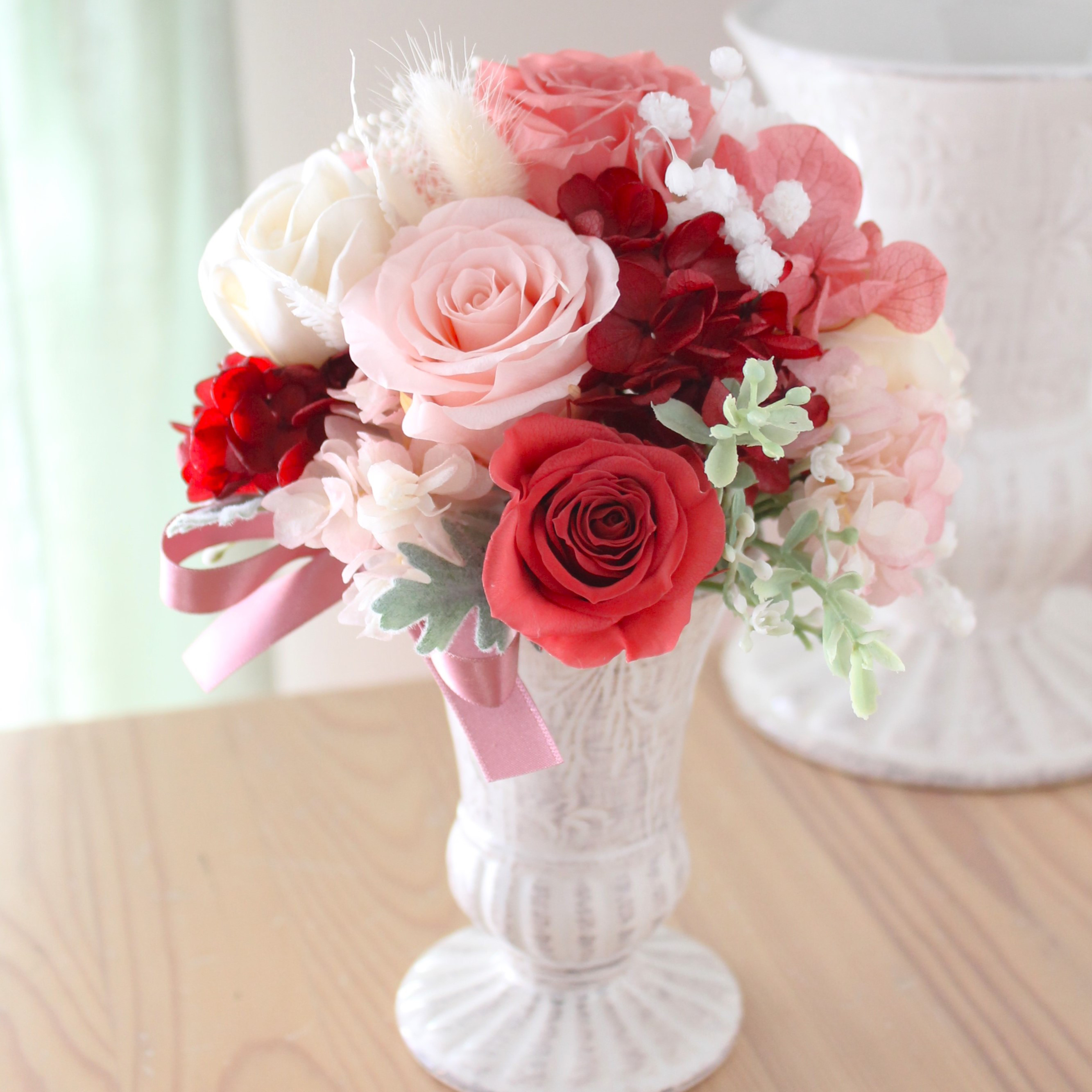 【プリザーブドフラワー】エレガントな薔薇のプリザーブドフラワーアレンジメント 赤&ピンク 《受注製作》 15×20cm