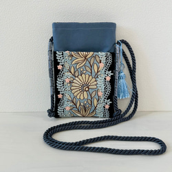 Blue×Flower 刺繍リボンのスマホポシェット/スマホポーチ スマホショルダー　 4枚目の画像