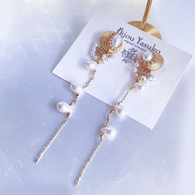 揺れる 淡水パール ロング ピアス・イヤリング ヴィンテージ ゴールド ビジュー イヤリング 金属アレルギー