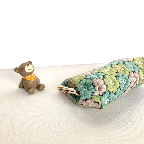 ちか太郎　親子がま口まミニ財布３点　ハンドメイド かぎ針編みモチーフミニフラワー柄 の親子がま口財布 その他ミニ
