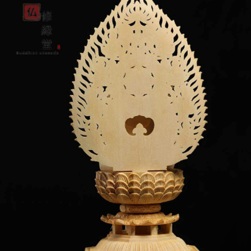 【修縁堂】細密彫刻 木製 彩繪 虚空蔵菩薩 　仏教工芸品　木彫仏像 木彫り 仏像 虚空蔵菩薩 座像 仏教美術 置物 フィギュア 虚空蔵