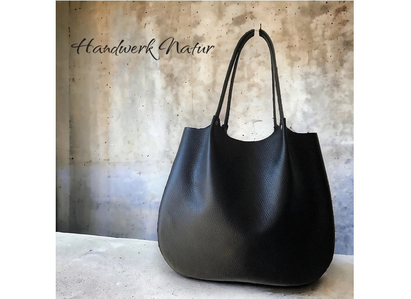 日本製　コロンと本革トートバッグLL: 黒　ブラック 6,696円