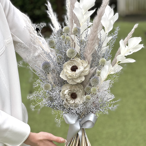 高級造花 シルキーフラワーブーケ シルバー＆ホワイト ブルーグレー&シルバードライフラワーブーケ ブーケ ミモザ 通販