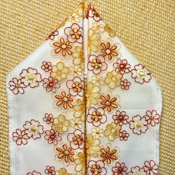 洗える刺繍半衿　ポップなお花刺繍【あと4点】 7枚目の画像