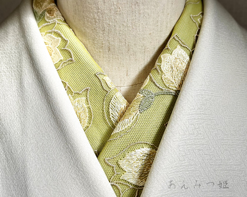 洗える刺繍半衿 柳色×淡黄蘗（うすきはだ） 和装小物（帯・半襟