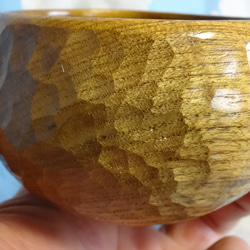 　御蔵島の黄金色の桑の木で作った一木彫りコーヒーカップ　 3枚目の画像