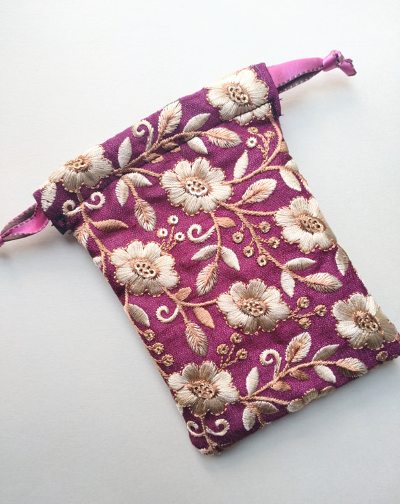 インド刺繍リボンのミニ巾着 5枚目の画像