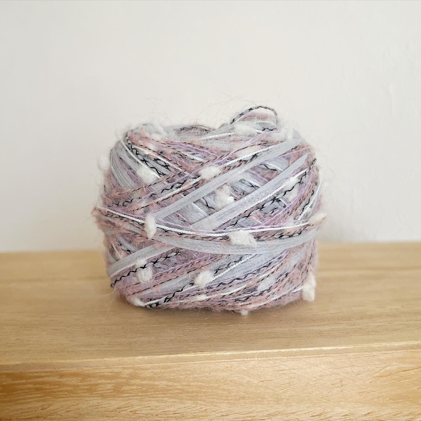 毛糸玉リース☆ピンクグレー２ 毛糸玉リース☆ピンクグレー2