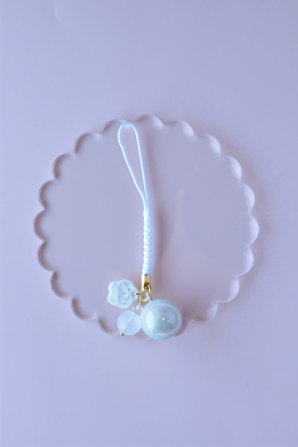 【完全受注製作】“あなただけのための”ムーンクォーツ＋梅結び＋水琴鈴の根付 4枚目の画像