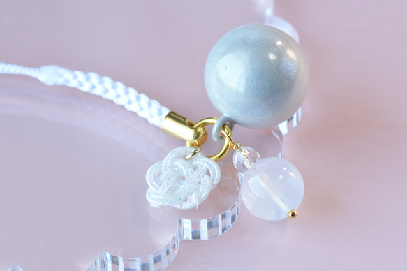 【完全受注製作】“あなただけのための”ムーンクォーツ＋梅結び＋水琴鈴の根付 1枚目の画像