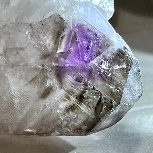 スモーキー アメジスト エレスチャル✨ 原石 ラフストーン 天然石 東洋