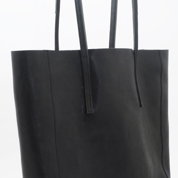 &lt;立即交納&gt;hoso ude tote#yoko(黑色)/牛皮/植物單寧/unisex/T070 第5張的照片