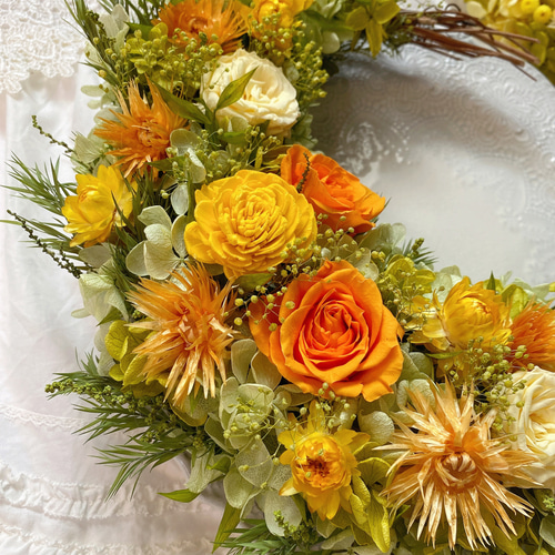 人気】 豪華 三日月リース *☽︎‪ ビタミンカラー オレンジ‬