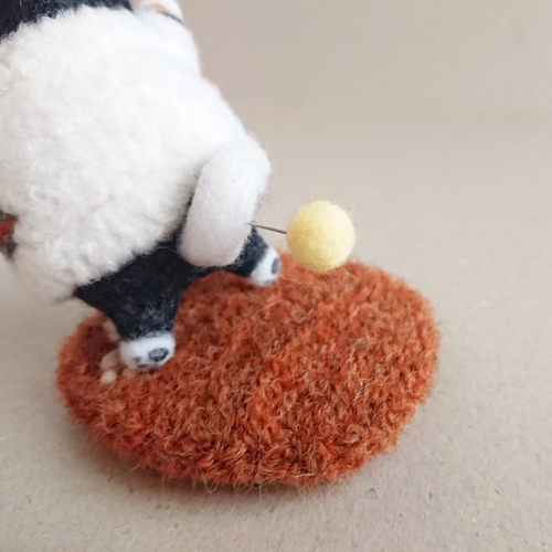 シマエナガポシェットを下げた ちび黒柴くん シマエナガポシェットを下げた ちび黒柴くん - メルカリ
