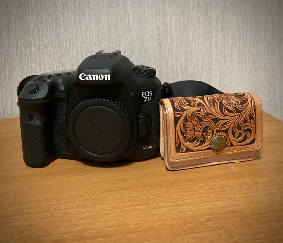 Canon LPE6用予備バッテリーレザーケース その他ケース Roman