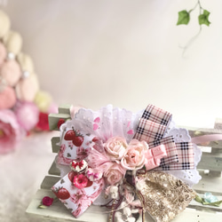 犬チョーカー バレンタインピンク 写真撮影 トリミング 首飾り 犬猫