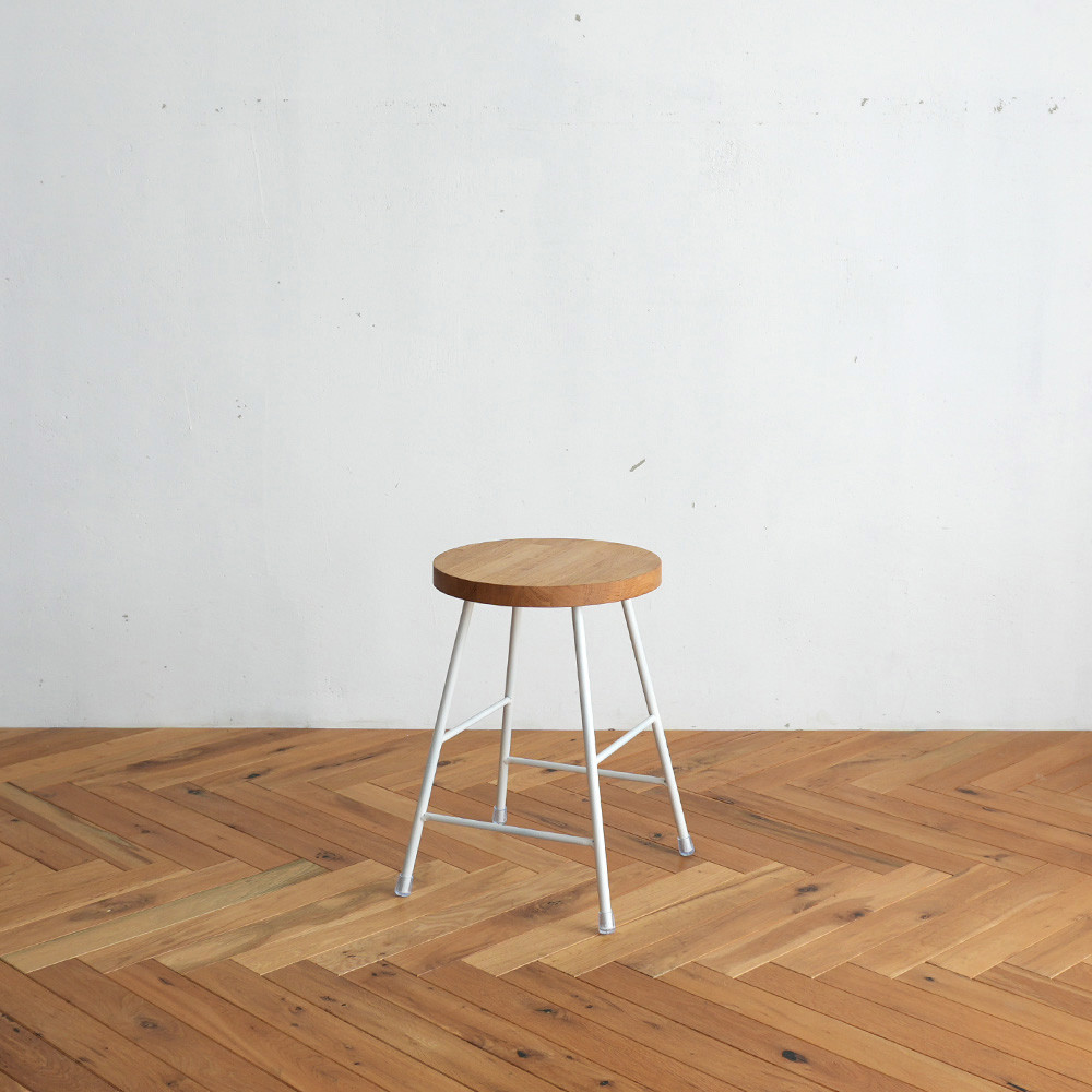 《高さ変更可能》【ナラ】スツール / アイアン・ウッド（白脚）