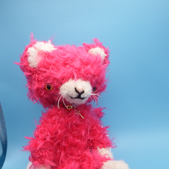 【あみぐるみ】ビビットピンクの猫　ビビットピンク　ファー【216】 9枚目の画像