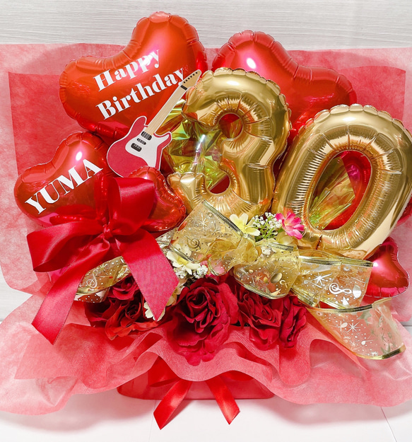 おむつケーキ　バルーンギフト　バルーンアレンジ　バルーンブーケ　誕生日　生誕祭　結婚祝い　記念日　オーダーページ TravisJapan