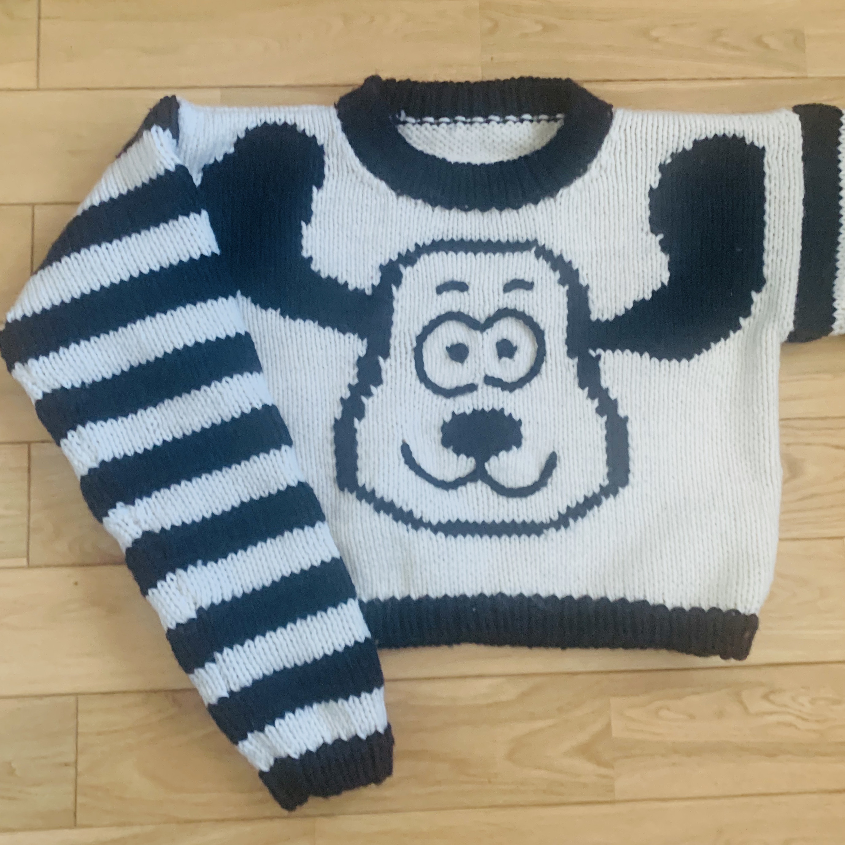 オフショルダー・わんこ柄セーター　レディース