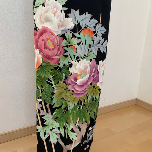 友禅 牡丹の花 乱菊 作家モノ黒留のマキシ丈フォーマルドレス