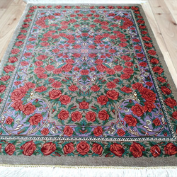 ペルシャ絨毯クム産シルク　薔薇　タバタバイ工房　玄関マット　93x60cm　 4枚目の画像