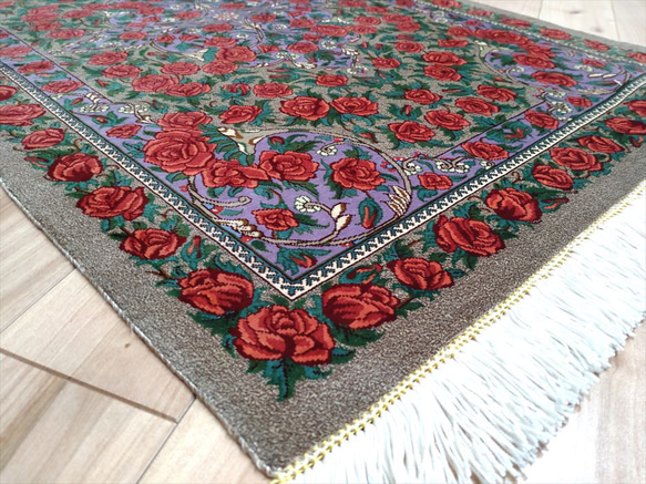 ペルシャ絨毯クム産シルク　薔薇　タバタバイ工房　玄関マット　93x60cm　 9枚目の画像