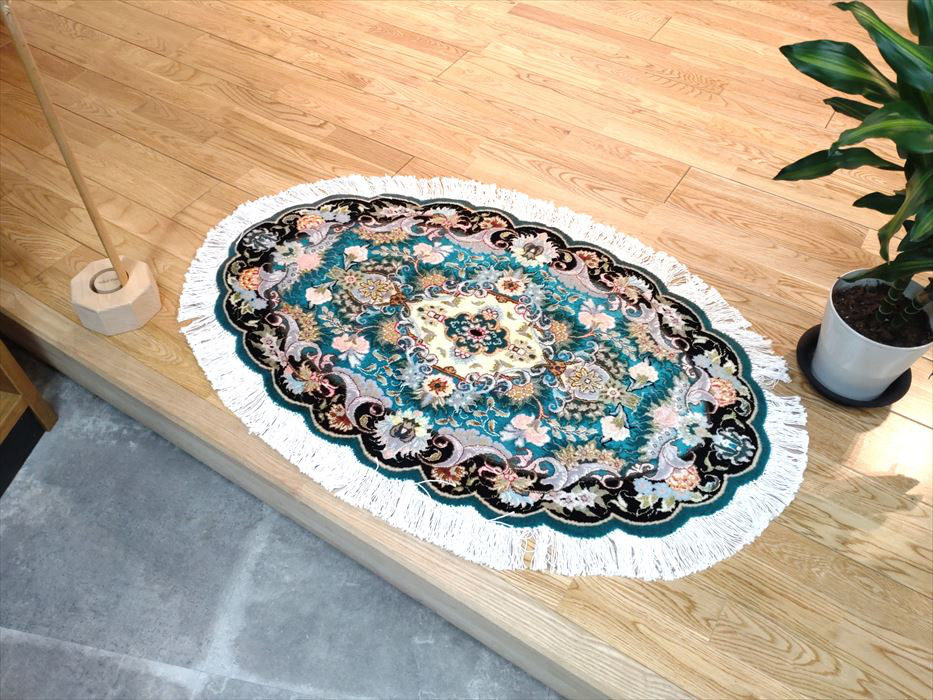ペルシャ絨毯タブリーズ産フラワー　楕円　ウール&シルク　玄関マット　96Φ60cm