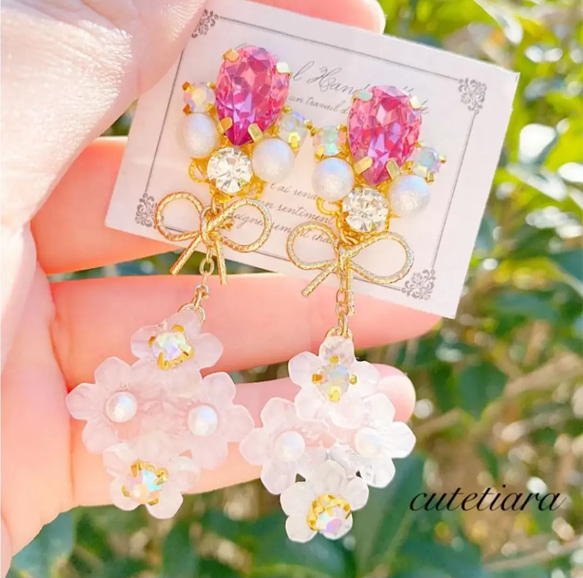 春❤️ローズピンクビジュー×ゆれるリボンブーケピアスイヤリング 