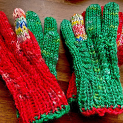 KIDS　５本指手袋（緑）　３－４歳用 3枚目の画像