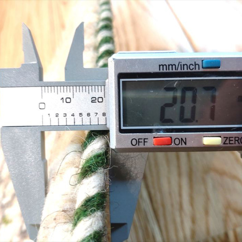 ペルシャ　ギャッベ ミニマット 39×44.5 アイボリー　ザクロの木 ペルシャ ギャッベ ミニマット 38×39 アイボリー ザクロの木 風景