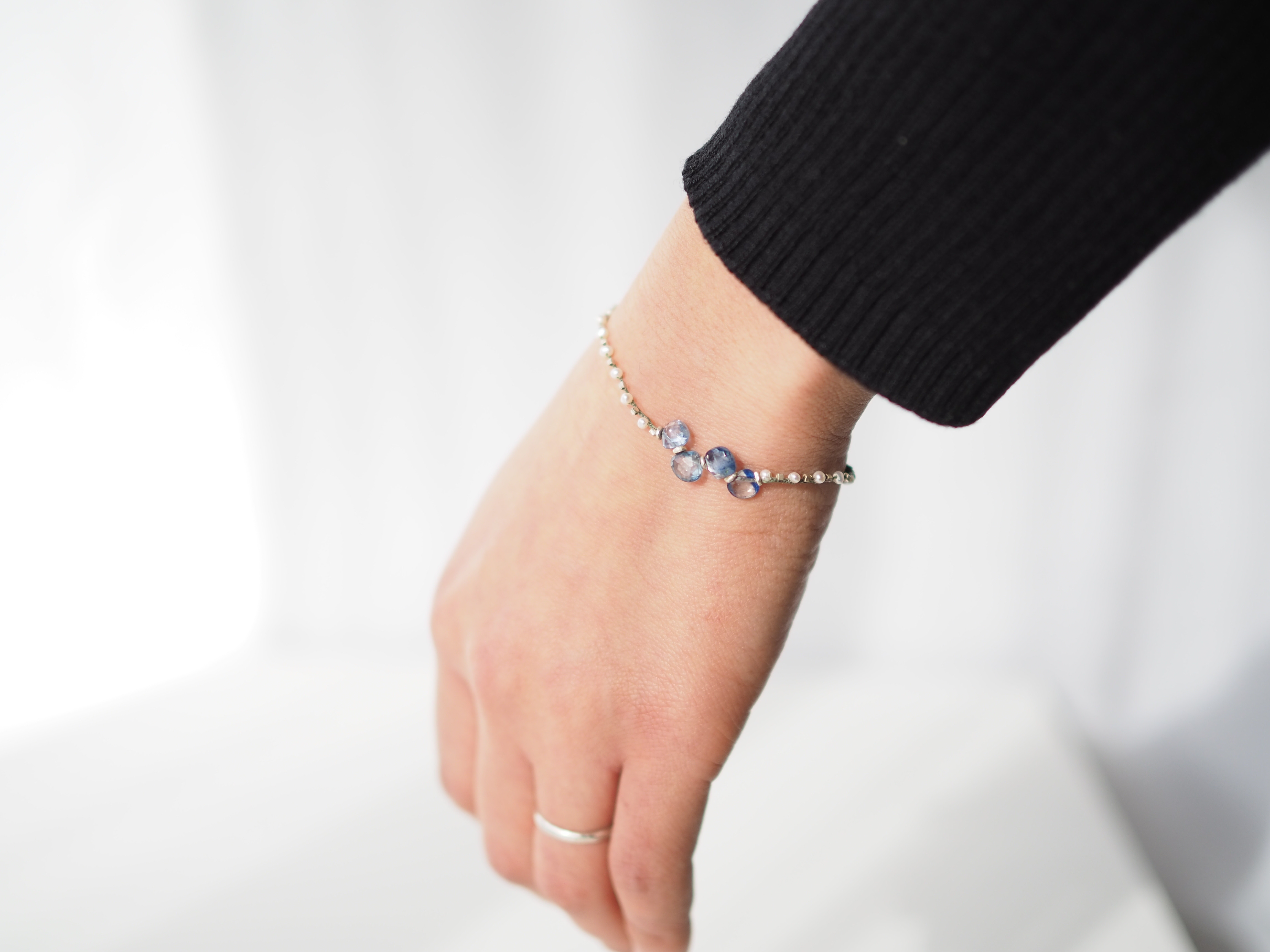 カイヤナイト クォーツ カレンシルバー 淡水パール 編み込みブレスレット