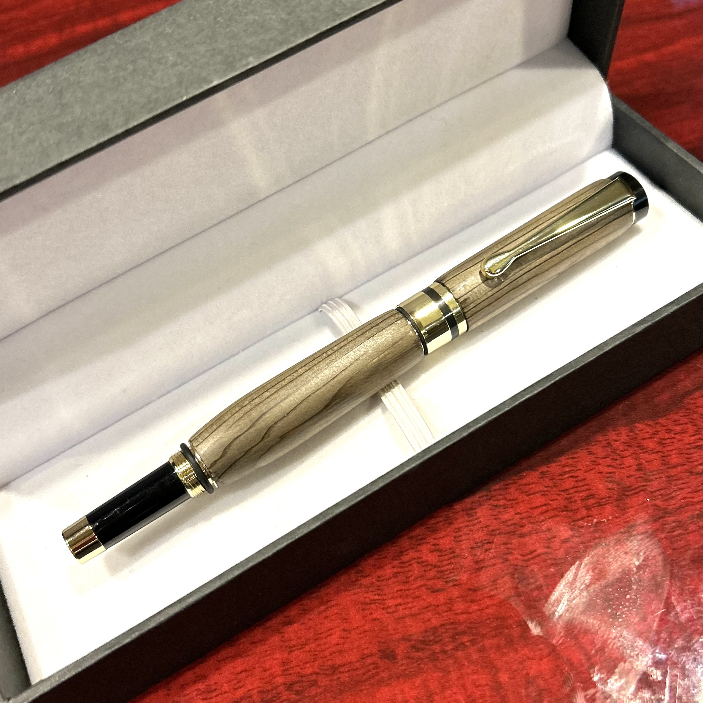 【2,500年前の木】神代杉のボールペン1219