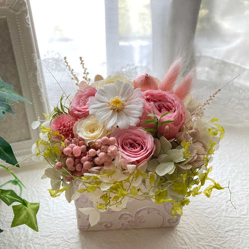 ジニアさくら薔薇プリザーブドフラワー ピンク系プチアレンジ