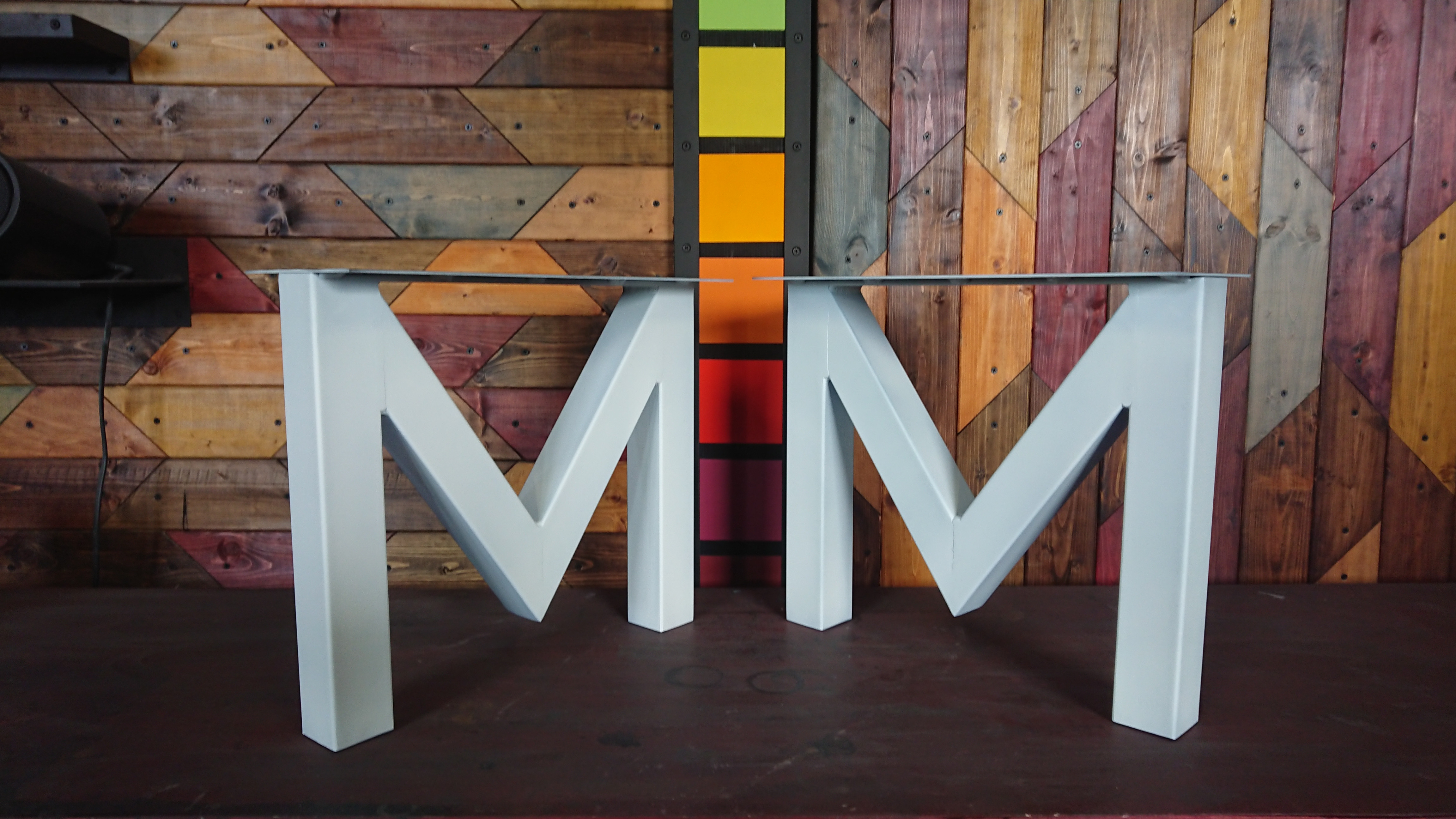 マットホワイトでアイアンな極太鉄脚♪ 50×400×350mm M型 2脚ver. ローテーブル 塗装色変更可 10,500円