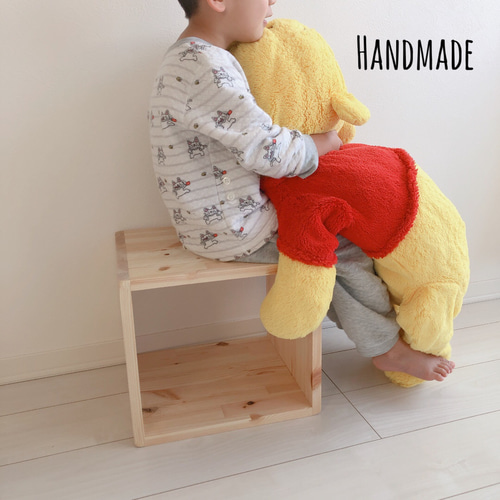 ◇ꫛꫀꪝ✧‧˚◇ハンドメイド オープンシェルフ 踏み台 リビング収納 絵