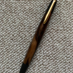 黒柿ボールペンorシャープペンシル 木軸 1枚目の画像
