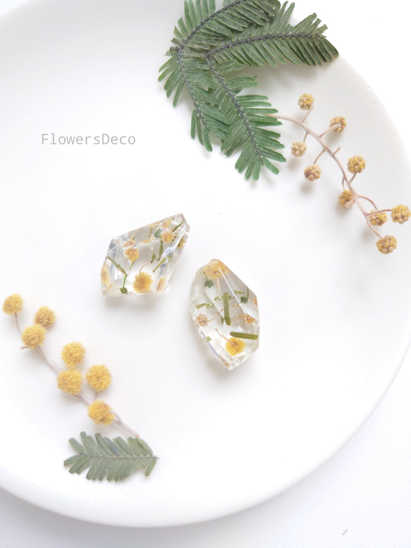 Simple Flower crystal ミモザ【イヤリング・スタッドピアス】 5枚目の画像