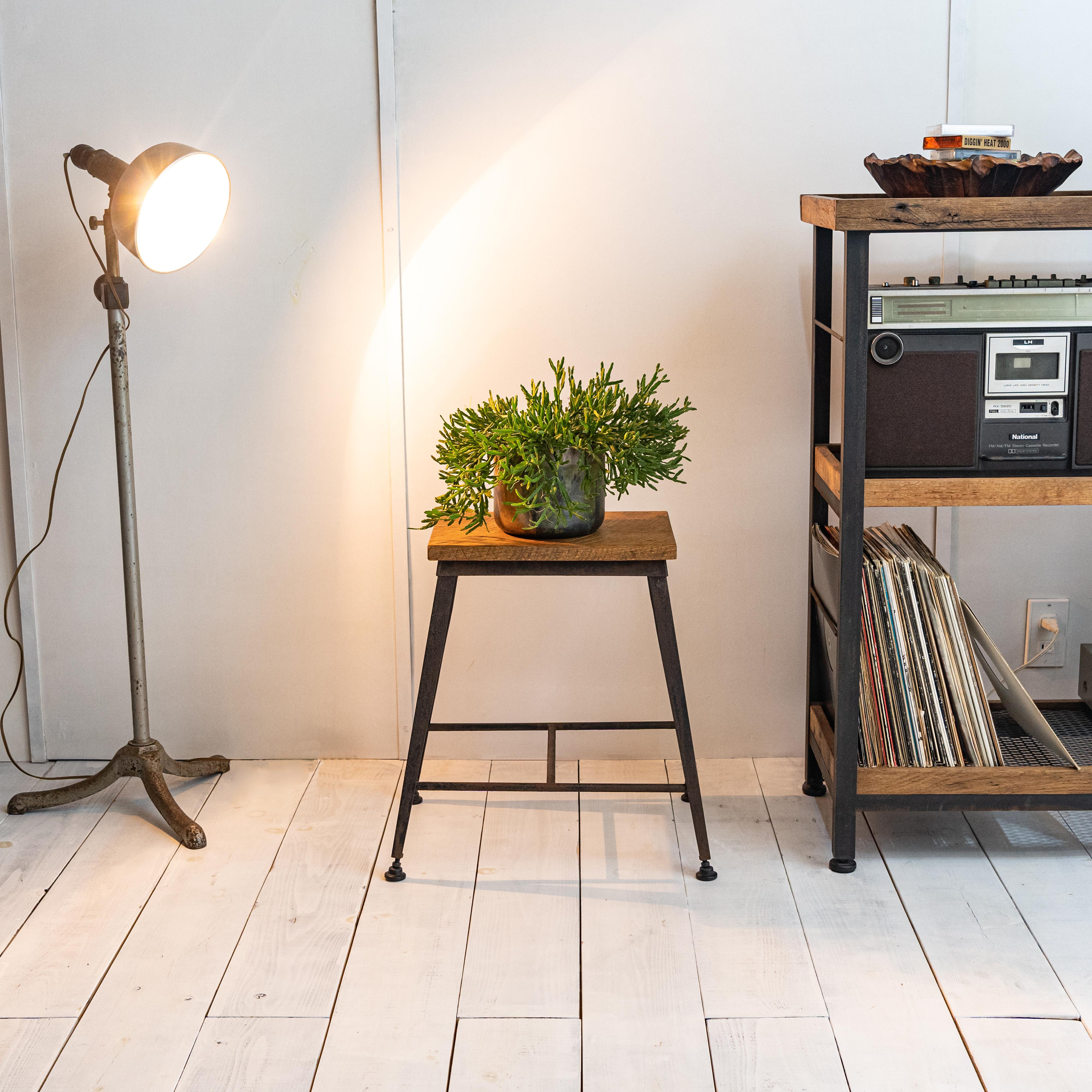 Old oak & Iron stool-03　アイアン家具　椅子　アイアンスツール　 送料無料