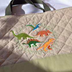 ご入園特別応援セール　しあわせ刺繍の通園バッグ　恐竜 入園入学2023 9枚目の画像
