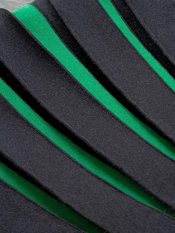 ニットカラープリーツスカート　グリーン×ブラック 6枚目の画像
