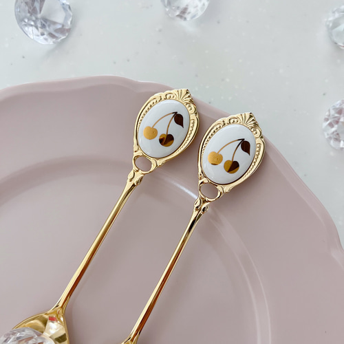 NARUMIボーンチャイナ　金色のスプーン フォーク 12本　未使用品 NARUMIボーンチャイナ 金色のスプーン フォーク 12本 未使用品