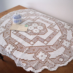 ドイツの手仕事/細やかな手編み タスカニーレース テーブルクロス