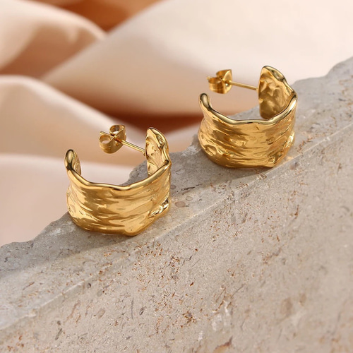 Emily's】18k Gold Plated Earrings 18金ゴールドプレートフープピアス